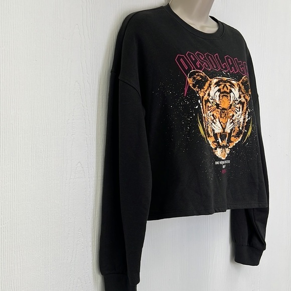 H&M - Desolate Tiger One Vision The Tour Colorful Graphic Crop Sweatshirt Small - Picture 4 of 9